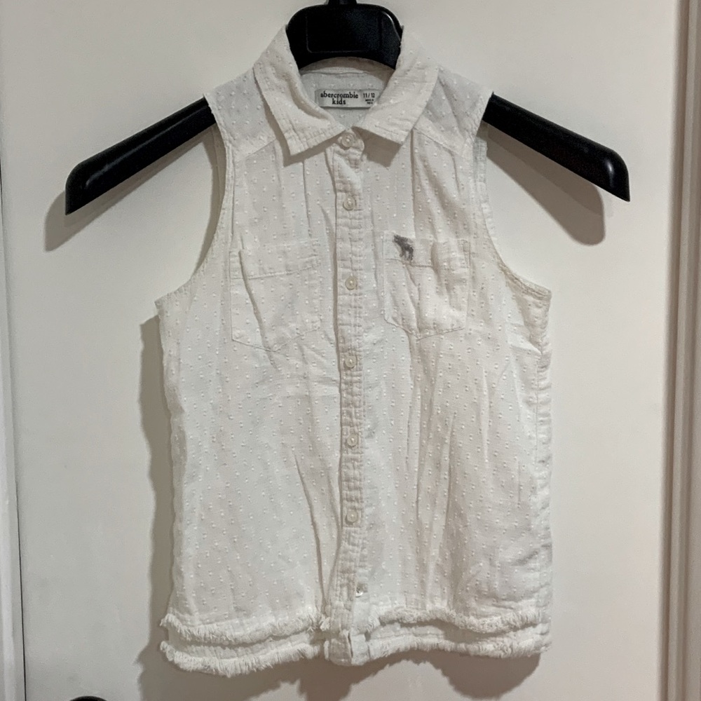 ABERCROMBIE collared button down blouse